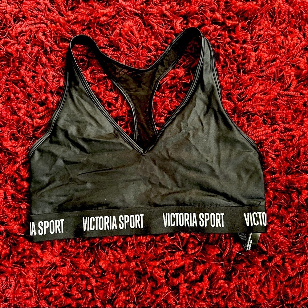 Victoria's Secret - The Player Racerback Sport Bra M